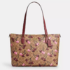 *PREORDEN* Coach Gallery Tote Bag Canvas Cherry Print - comprar en línea