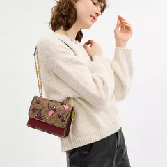 *PREORDEN* Coach Mini Klare Crossbody Bag In Canvas Cherry - tienda en línea