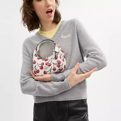 *PREORDEN* Coach Carmen Mini Crossbody Bag With Cherry Print - Maw Maw Beauty