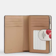 *PREORDEN* Coach Medium Corner Zip Wallet Cherry Print en internet