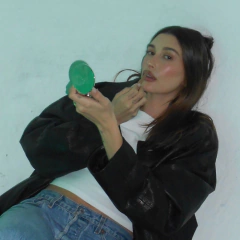 *PREORDEN* ¡NUEVO! Rhode The Compact Mirror (Espejo) - Maw Maw Beauty
