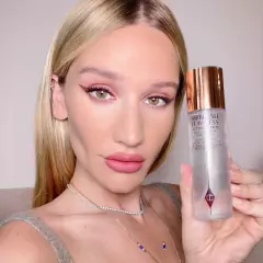 *PREORDEN* Charlotte Tilbury Airbrush Flawless Setting Spray - comprar en línea