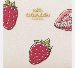 *PREORDEN* Coach Snap Wallet With Strawberry Print - Maw Maw Beauty