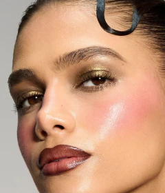 PREORDEN r.e.m. beauty x Wicked: For Good Elphaba Makeup Set - tienda en línea