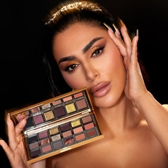 *PREORDEN* HUDA BEAUTY Empowered Eyeshadow Palette - Maw Maw Beauty