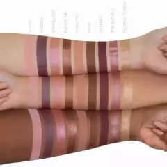 *PREORDEN* HUDA BEAUTY Naughty Nude Eyeshadow Palette - comprar en línea