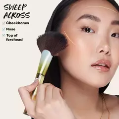 *PREORDEN* Kosas The Sun Show Glowy Warmth Baked Bronzer - Maw Maw Beauty