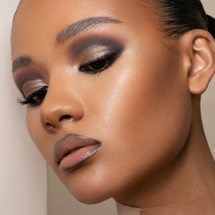 *PREORDEN* Natasha Denona I Need a Nude Eyeshadow Palette - tienda en línea