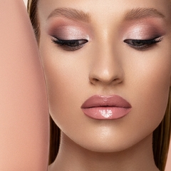 *PREORDEN* Natasha Denona I Need a Nude Eyeshadow Palette en internet