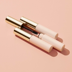 *PREORDEN* Rare Beauty by Selena Gomez Brow Harmony Flexible Lifting and Laminating Eyebrow Gel - comprar en línea