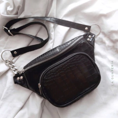 Riñonera Nilda Crocco Negra - comprar online