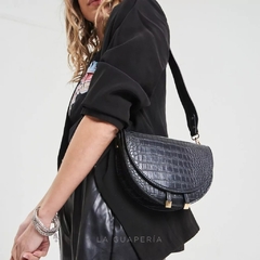 Cartera Shana Negra Croco en internet