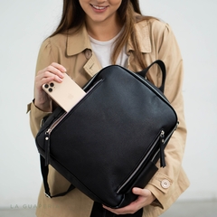 Mochila Ofelia Negra - comprar online