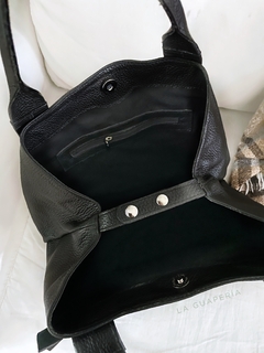 Cartera Flora Negra - tienda online