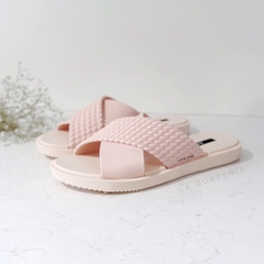 Perlis Rafia Rosa en internet
