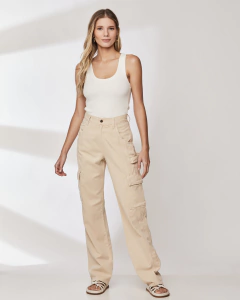 Calça cargo na internet