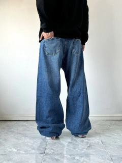 Baggy “Lion” en internet