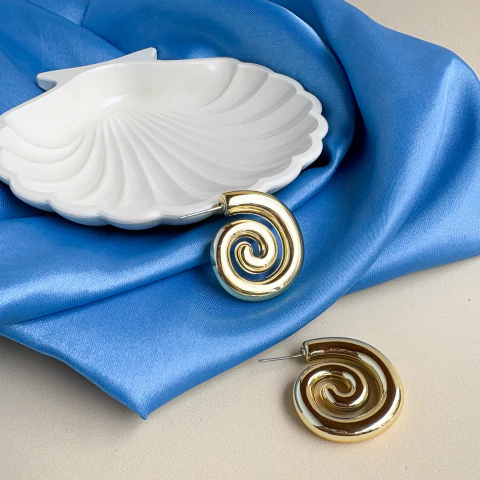 Brinco Onda Ouro - comprar online