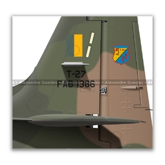 EMBRAER T-27 TUCANO, FAB 1386, 1º/5º GAV - Art In Profiles - Os melhores Posters de Aviação