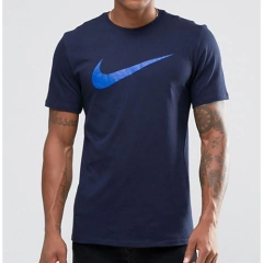 Camiseta Tee Chest Swoosh Nike 696699