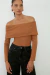 Blusa Loren Bege Tabaco - comprar online