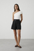 Shorts Beca Preto na internet