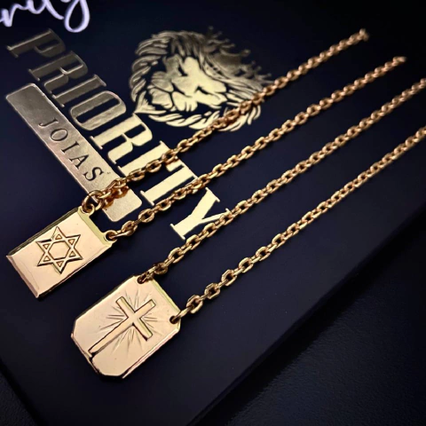 ESCAPULÁRIO CADEADO 1MM CRUZ C/ ESTRELA DE DAVI - 70cm - MEDALHA 1x0,8cm - BANHADO A OURO 18k - comprar online