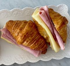 Croisaint de Jamon y queso