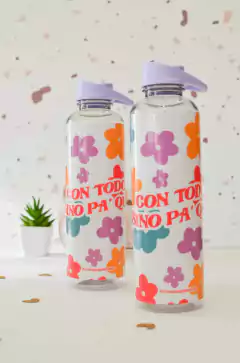 Botella con todo con tapa