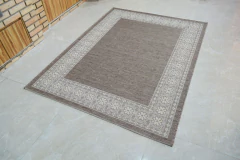 215 x 350
