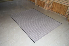 200 x 250
