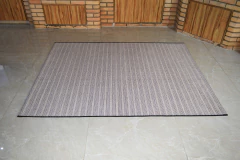 200 x 250