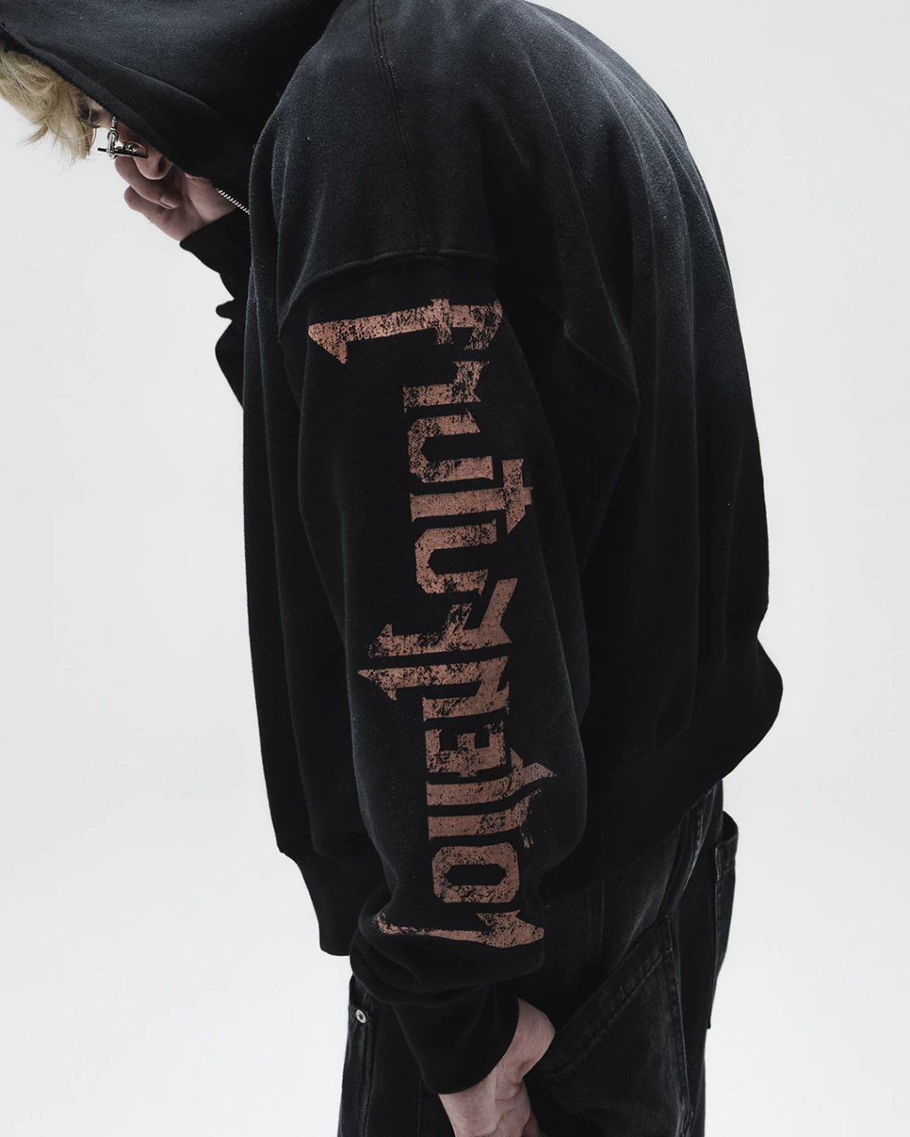 CEMENTERY NOIR ZIP HOODIE - ROTTEN FUTURE ™