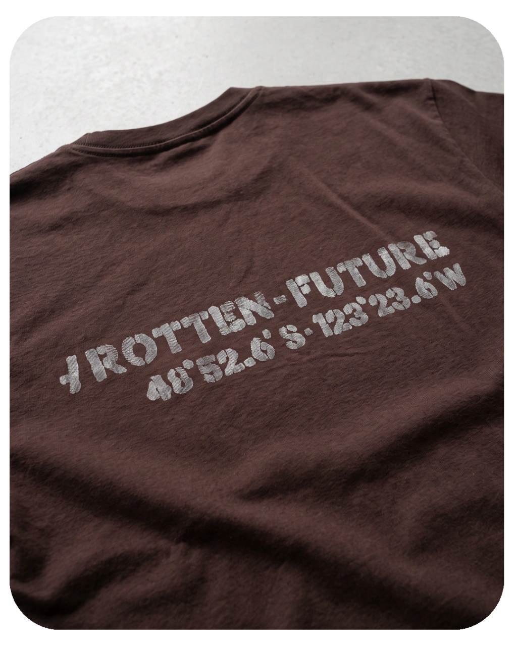 ESSENTIAL DARK BROWN BOXY TEE