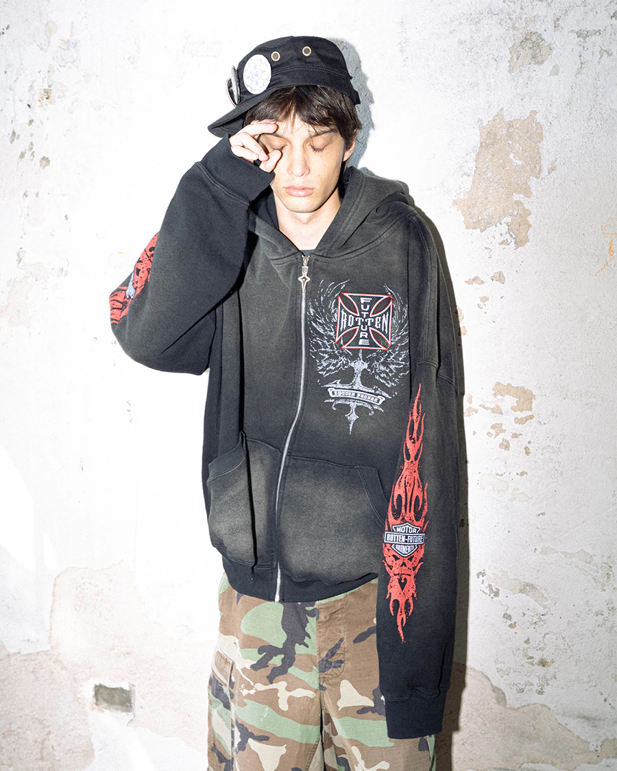 CHOPPER PATCH OIL BLACK ZIP HOODIE en internet