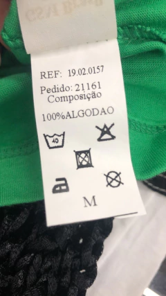 baby tee billabong brasil M - Bazar Klaatu