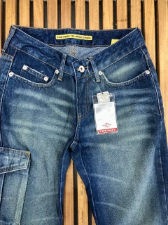 Calça flare cargo Triton Flora 36 - comprar online