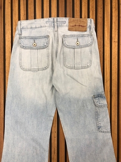 Calça cargo Triton 36 na internet