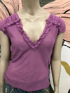 blusa triton babado 38