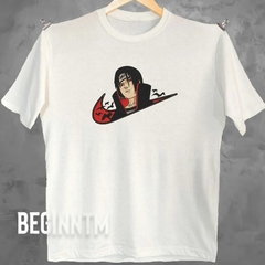 Camiseta Itachi corvos bordado Naruto anime