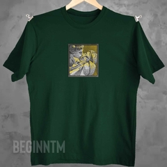 Camiseta Ives pires o beijo bordada Statue