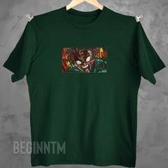 Camiseta Tanjiro Bordado Kimetsu no Yaiba Anime - BEGINN