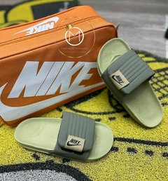 Nike Offcourt Adjust