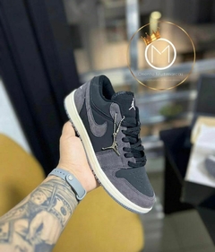 AIR JORDAN LOW - Preto Fosco