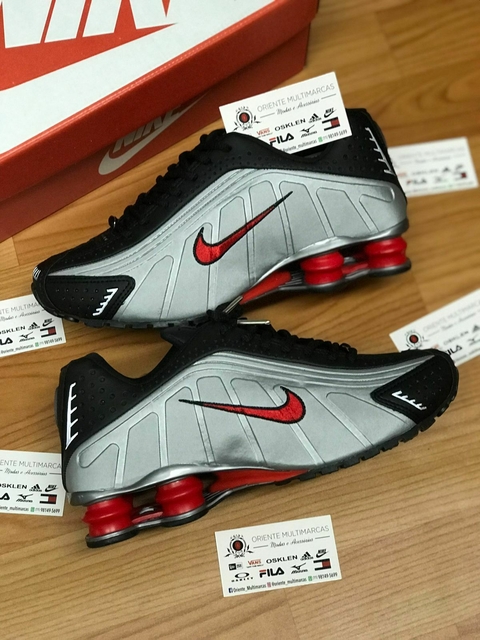NIKE R4 - 4 Molas