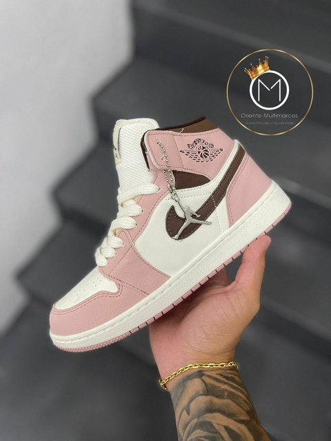 AIR JORDAN MID