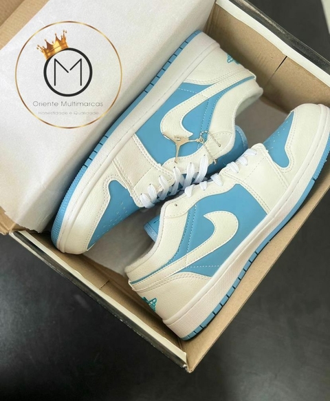 AIR JORDAN LOW