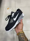 AIR MAX 90 - Preto & Branco