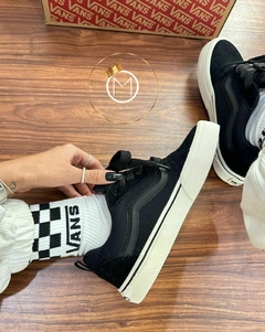 VANS KNU na internet
