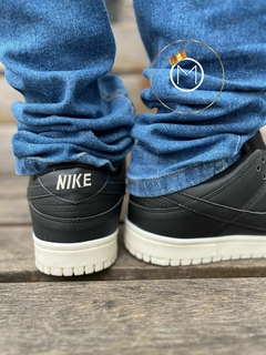 DUNK LOW na internet